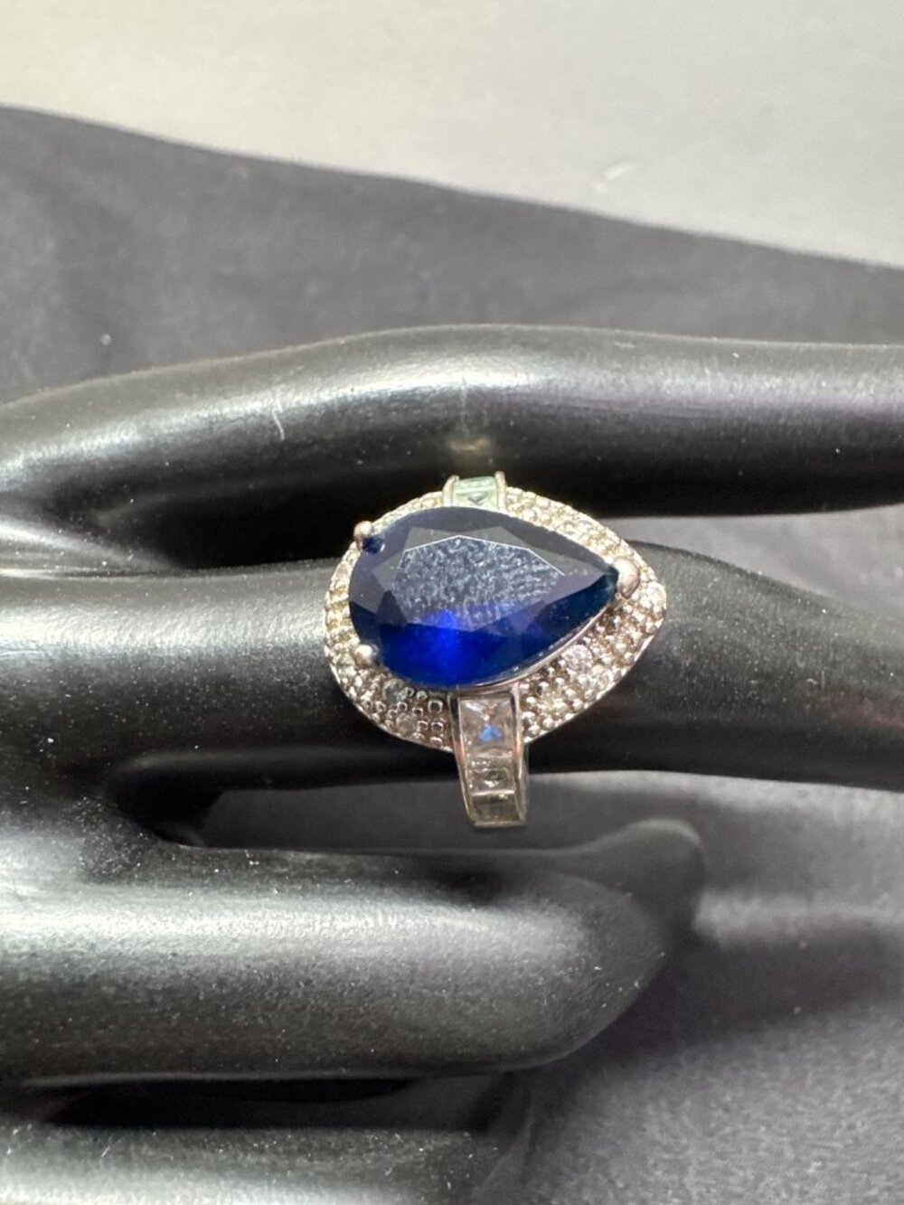 Teardrop Blue Stone Ring With Clear Accents Sterling Silver 925 Size 8 Elegant S